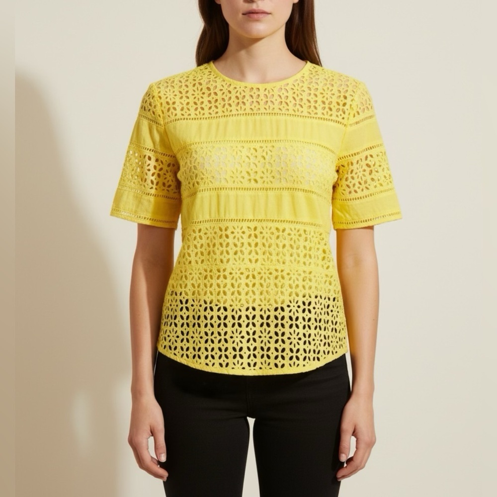 H&M Women’s Yellow Open Weave Short Sleeve Blouse Top Sz 4
